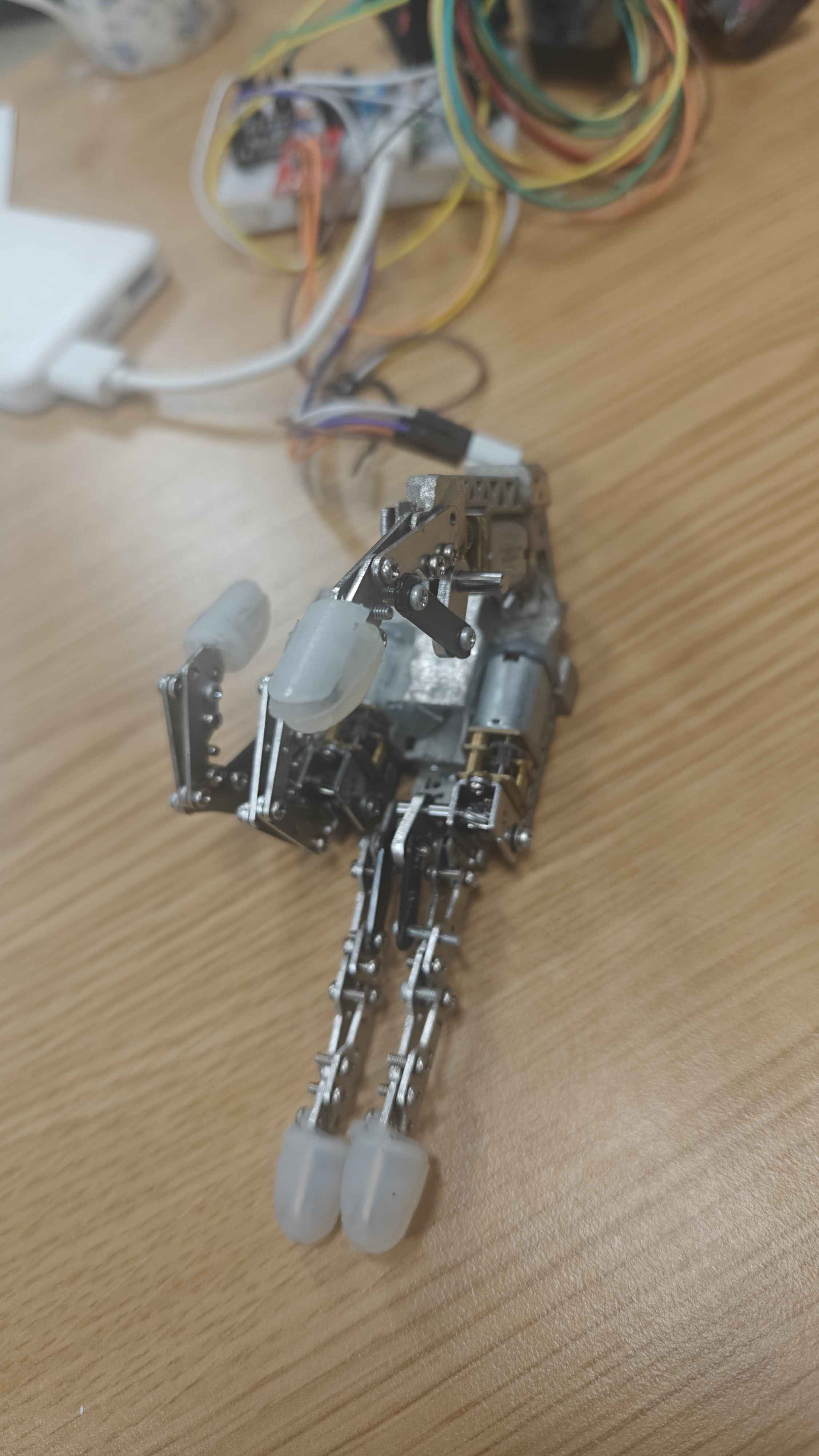 Mu-BORG 手掌筋電義手(幼児・小児用)